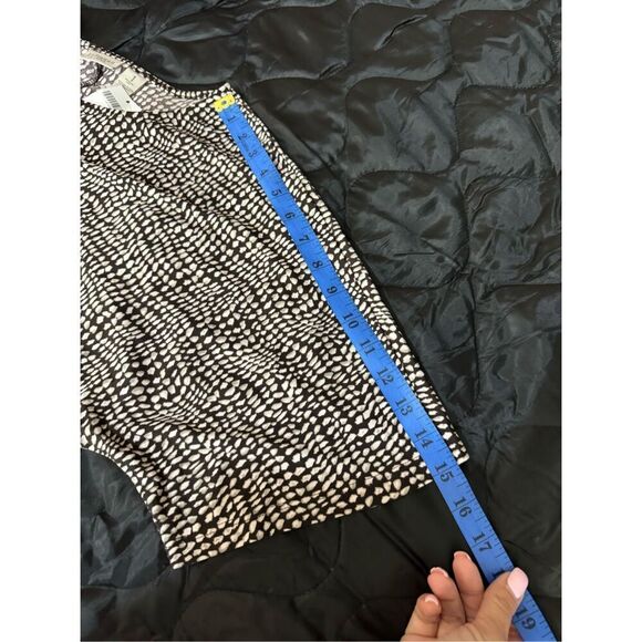 Easywear by Chicos Top Womens Size 1 Brown White Wavy Mazy Ballina Pullover NWT - Picture 7 of 9